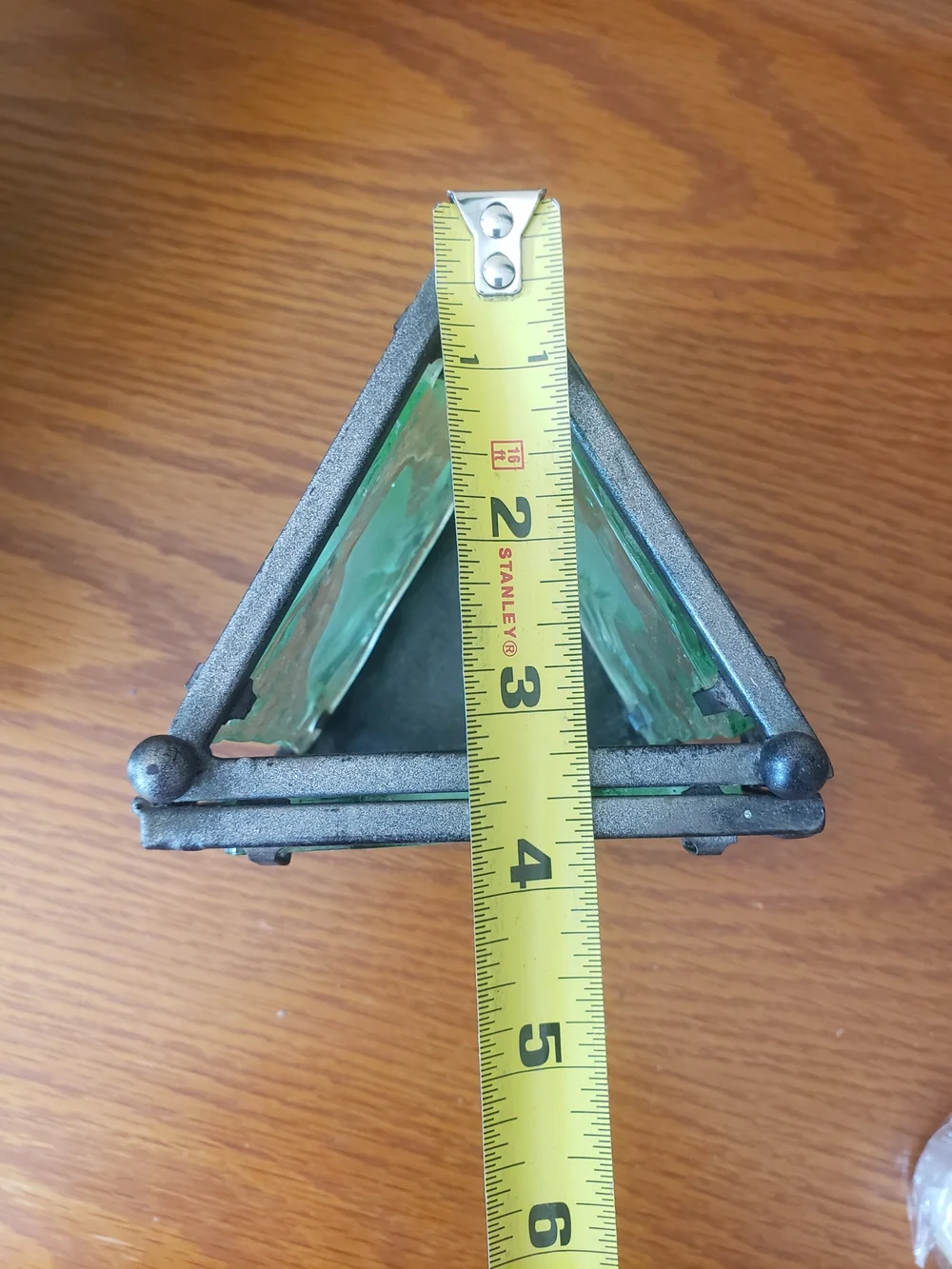 Green Frog Glass Tealight Candle Holder with Iron Frame